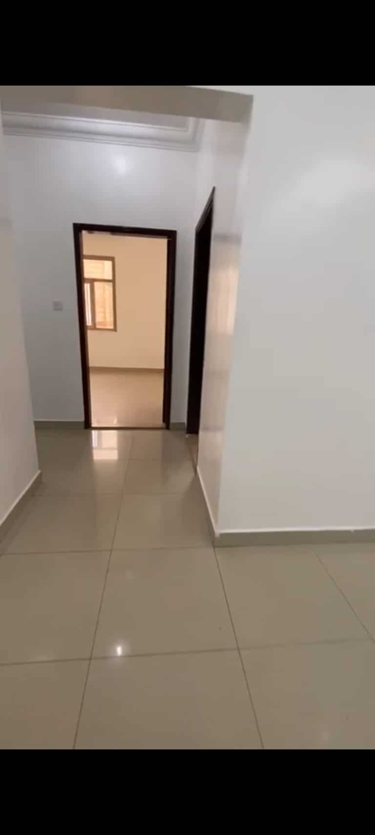 للايجار شقه دوبلكس في سلوي مدخل ومخرج سهل