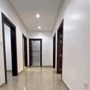 1000461697