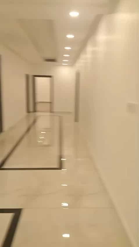 1000290768